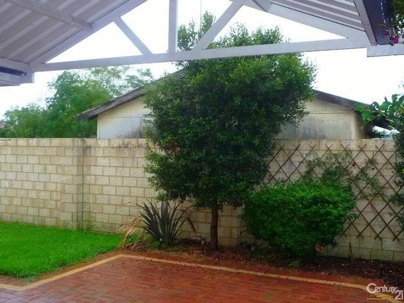 4/1 Little Street, Carey Park WA 6230