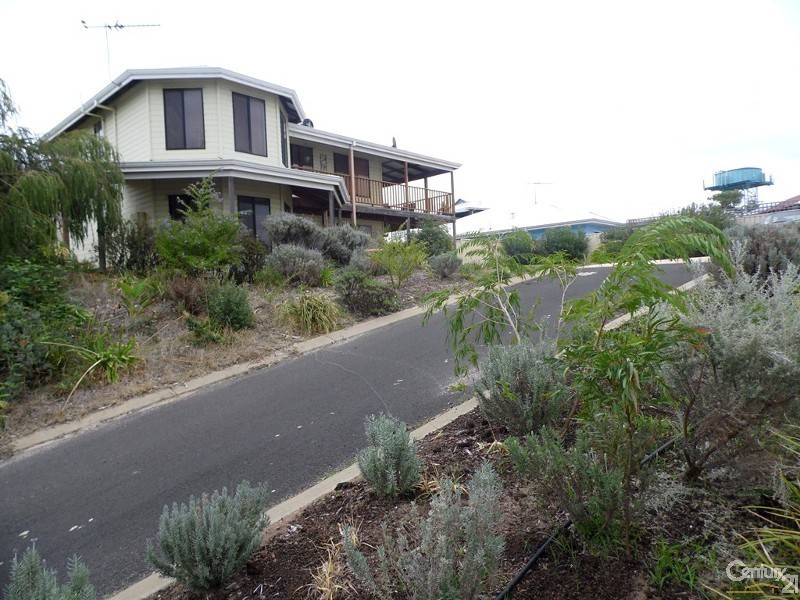 19 Boobook Rise, Peppermint Grove Beach WA 6271