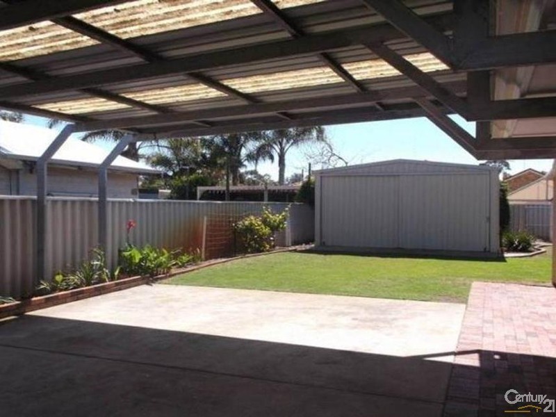 10 Sulphur Street, Withers WA 6230