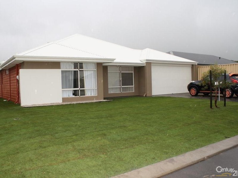 11 Reuben way, Millbridge WA 6232