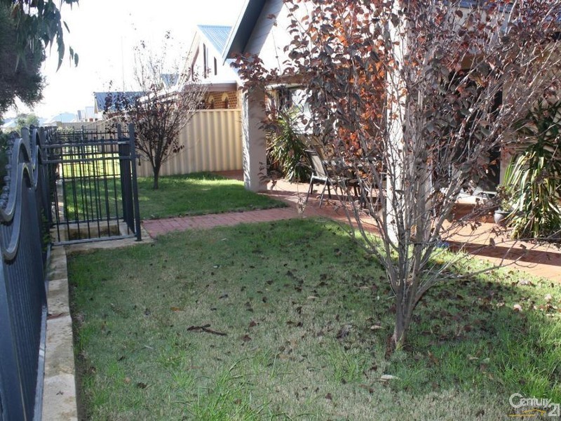 11 Margaret Circle, Eaton WA 6232