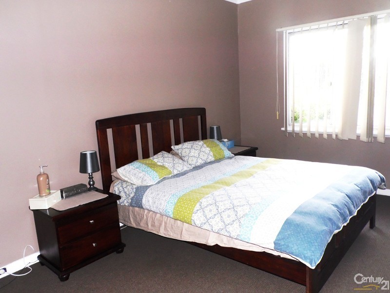 203 Clarke Street East, Carey Park WA 6230