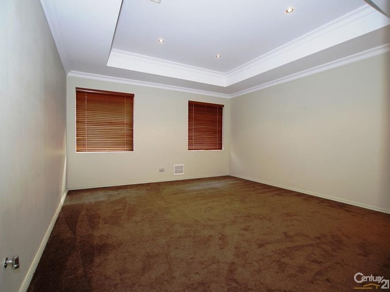 42 Gutmann Pathway, Dalyellup WA 6230