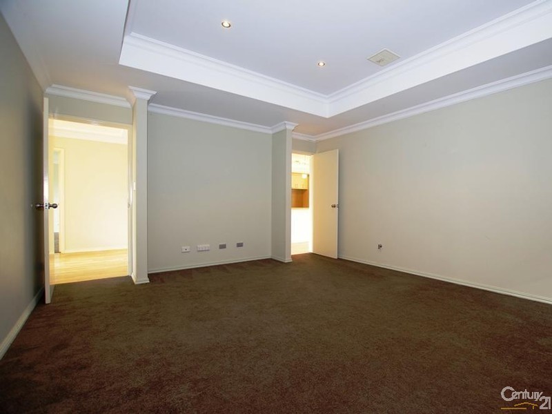42 Gutmann Pathway, Dalyellup WA 6230