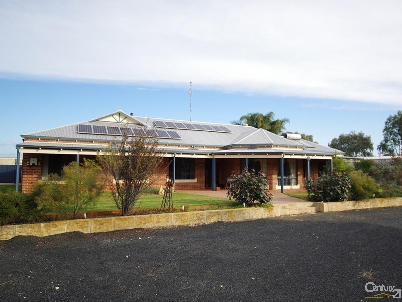 105 Hackett Street, Cookernup WA 6220