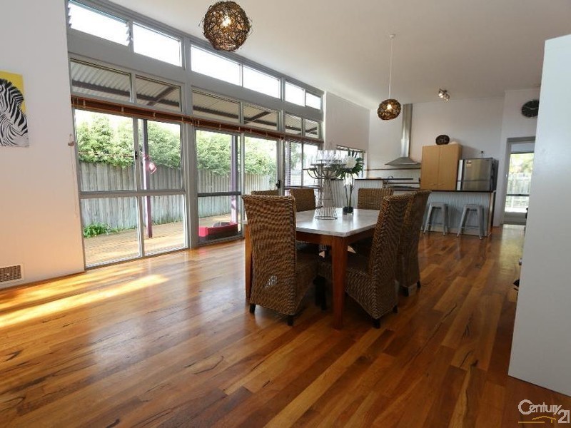 4 Dunsborough Lakes Drive, Dunsborough WA 6281