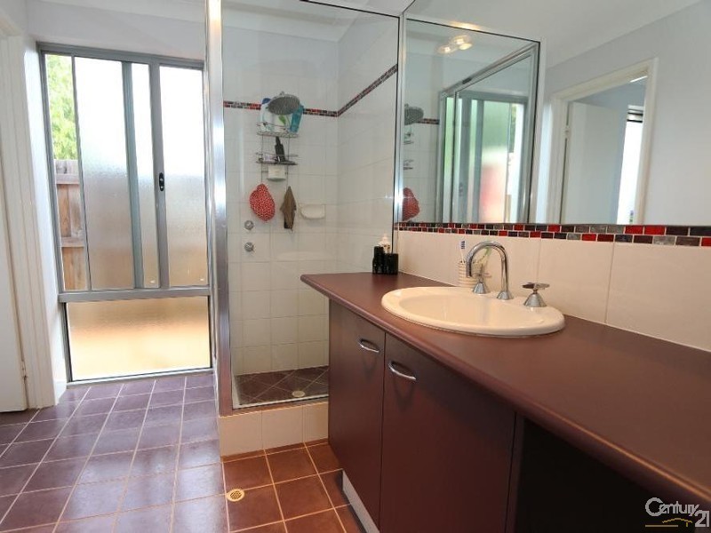 4 Dunsborough Lakes Drive, Dunsborough WA 6281