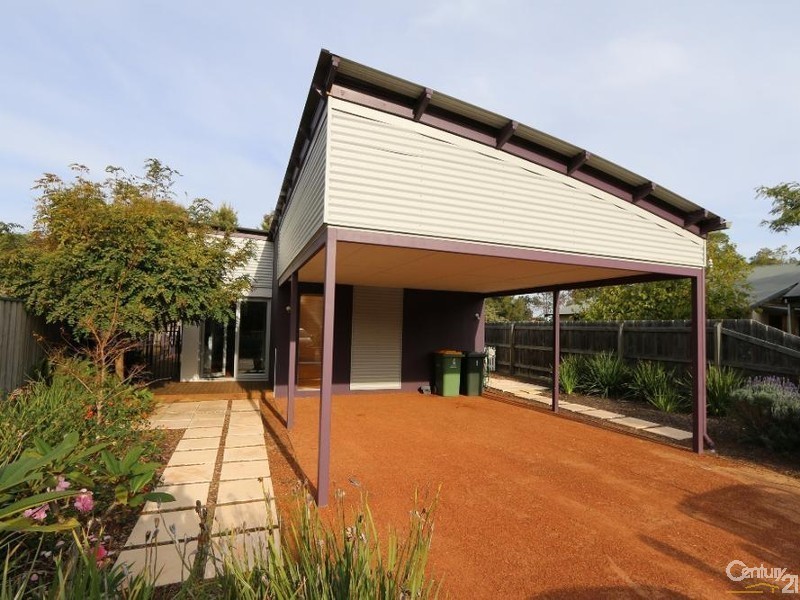 4 Dunsborough Lakes Drive, Dunsborough WA 6281