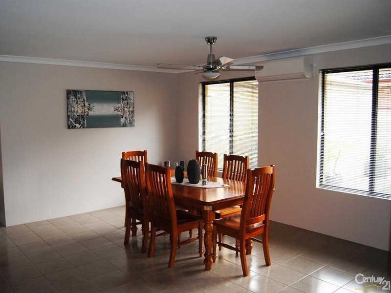 1/16 Mistletoe Court, Glen Iris WA 6230