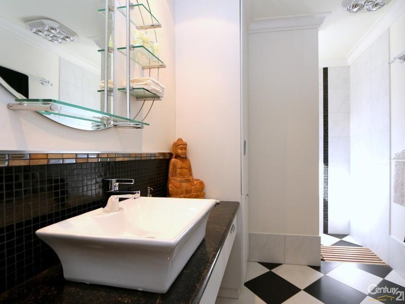 28 Portofino Crescent, Pelican Point WA 6230