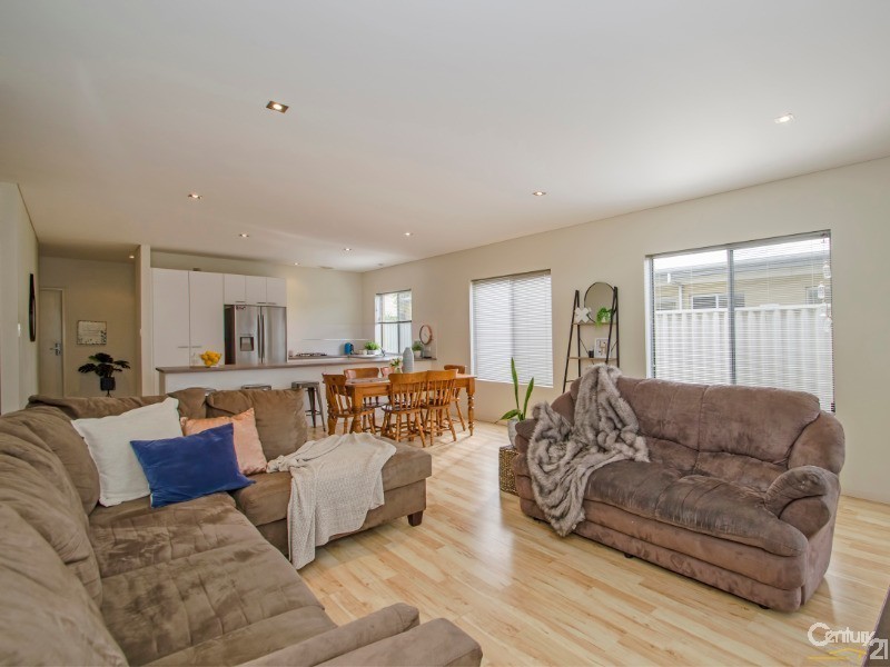 2/7 Ballarat Court, Eaton WA 6232