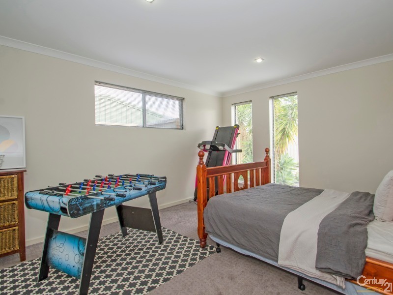 2/7 Ballarat Court, Eaton WA 6232