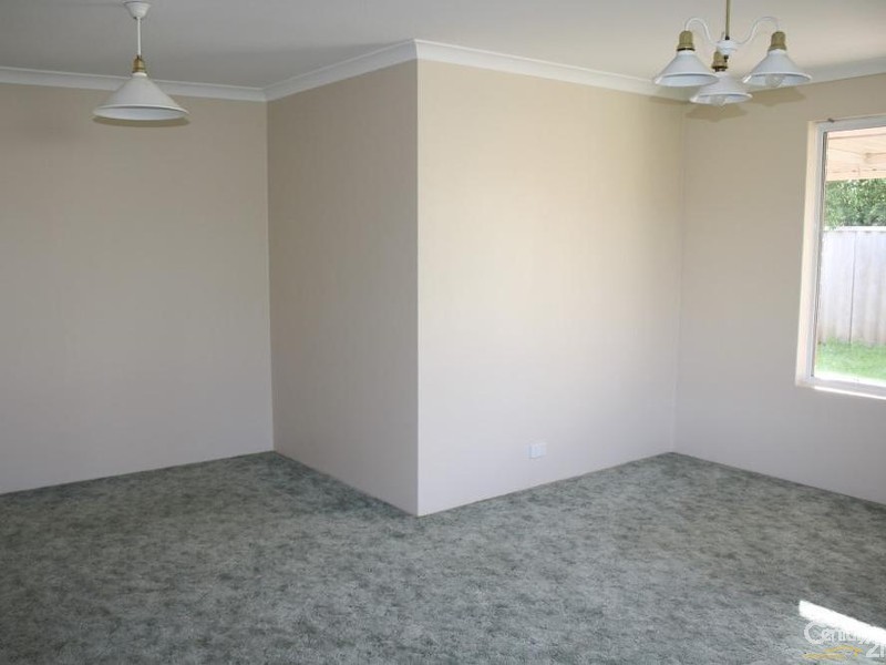 6 Pigeon Court, Eaton WA 6232