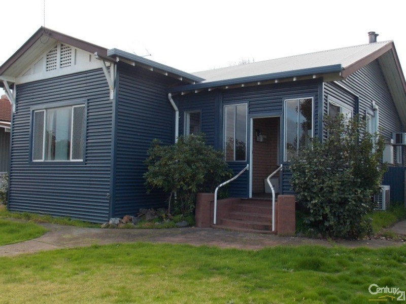 14 Jones Street, Collie WA 6225