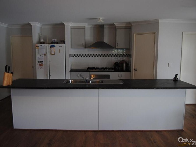 14 Irwin Street, Collie WA 6225