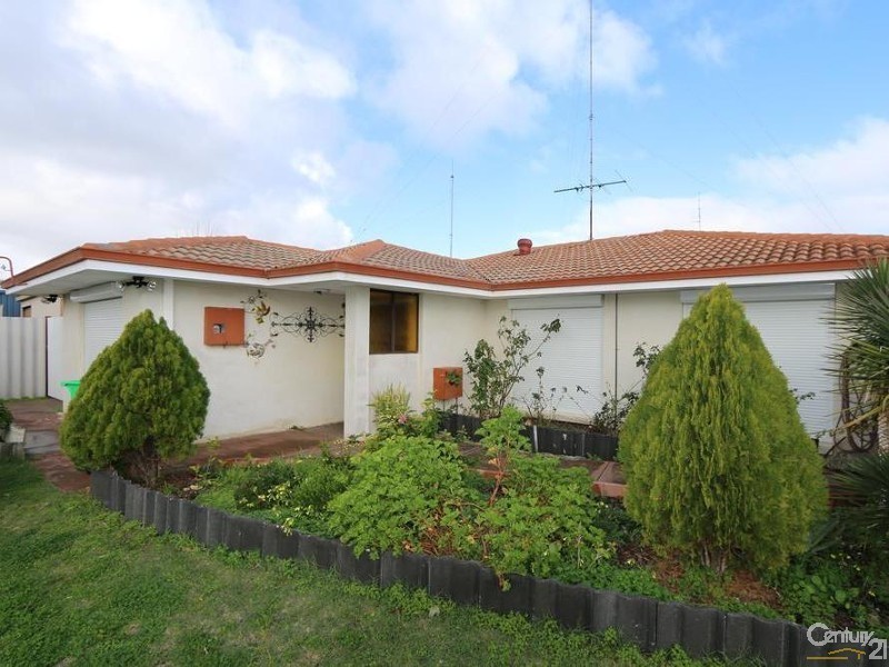 7 Crampton Avenue, Usher WA 6230