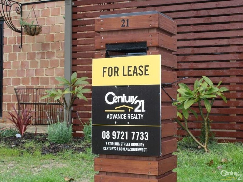 21 Naturaliste Avenue, Usher WA 6230