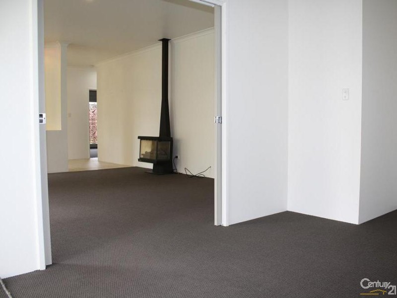 21 Naturaliste Avenue, Usher WA 6230