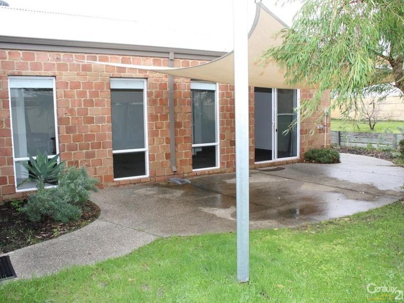 21 Naturaliste Avenue, Usher WA 6230