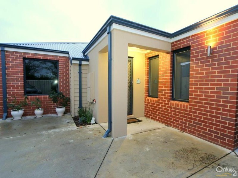 10c Frankel Street, Carey Park WA 6230