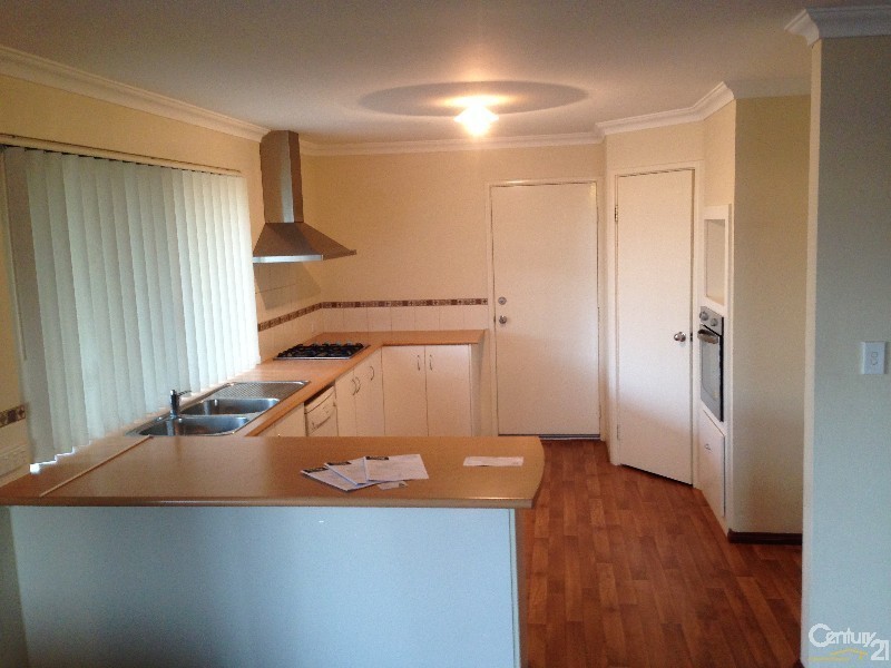 75 Barton Drive, Australind WA 6233