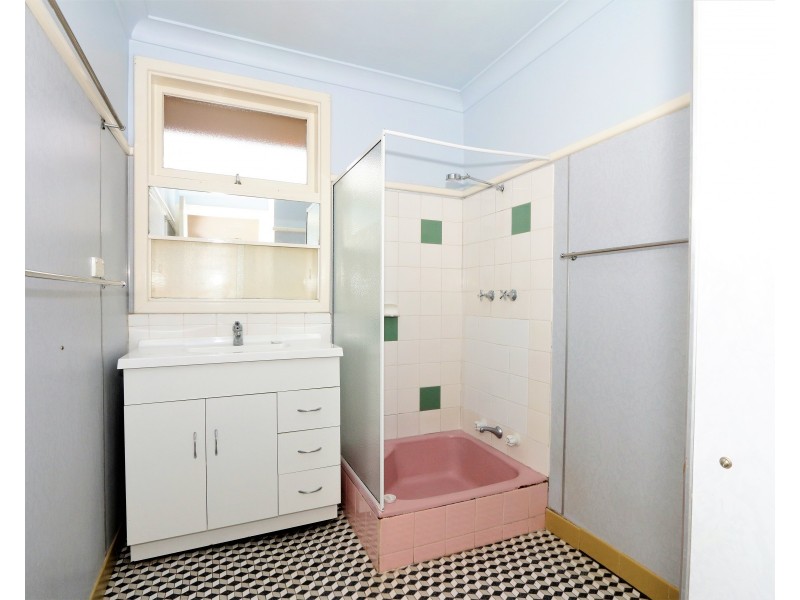 3 Churchill Drive, South Bunbury WA 6230