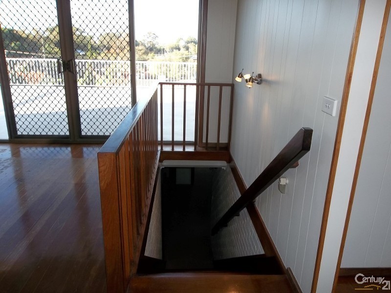 48 Hoylake Avenue, South Bunbury WA 6230