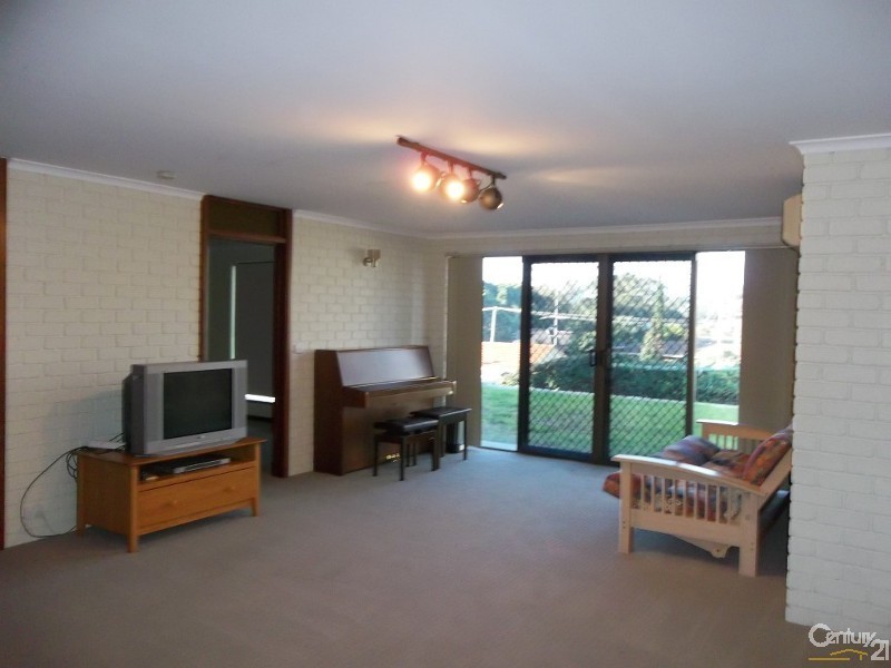 48 Hoylake Avenue, South Bunbury WA 6230