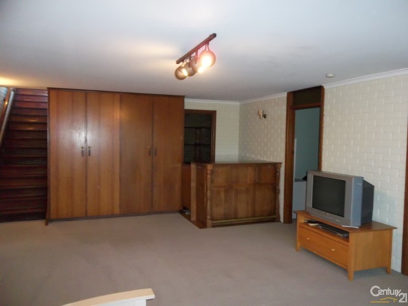 48 Hoylake Avenue, South Bunbury WA 6230