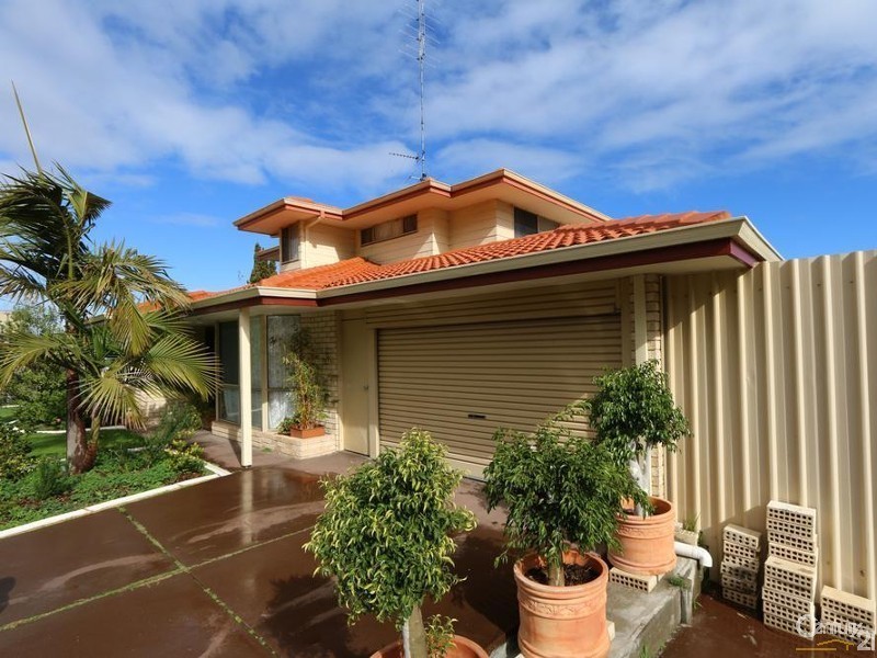 25 Fitzgerald Way, Australind WA 6233