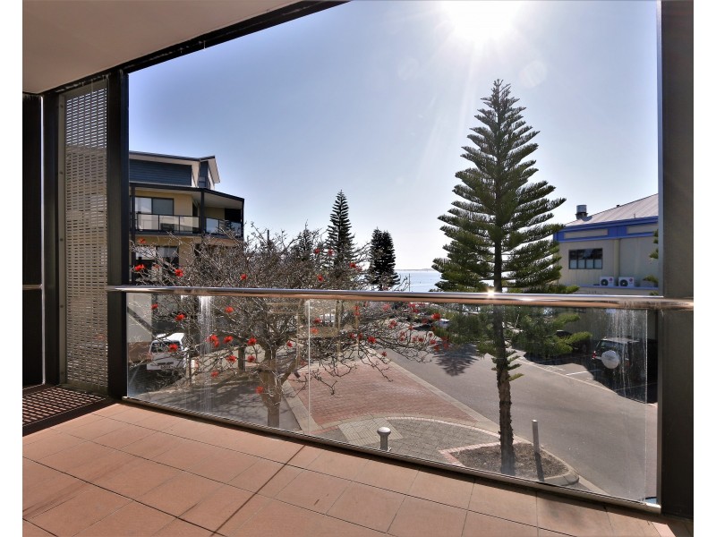 6/23 Casuarina Drive, Bunbury WA 6230