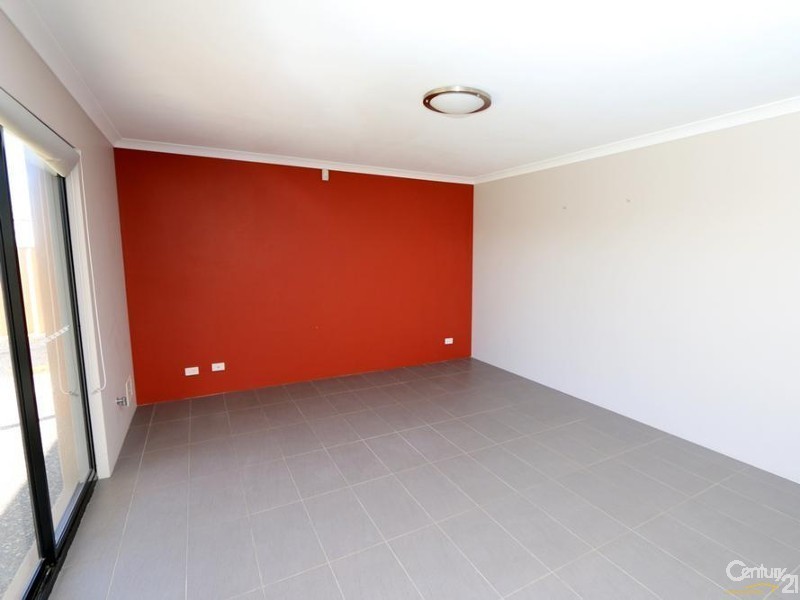 6 Lapwing Road, Dalyellup WA 6230