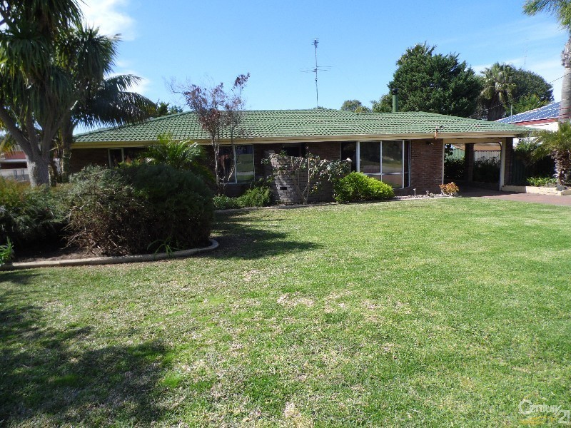 9 Benjamin Street, Withers WA 6230