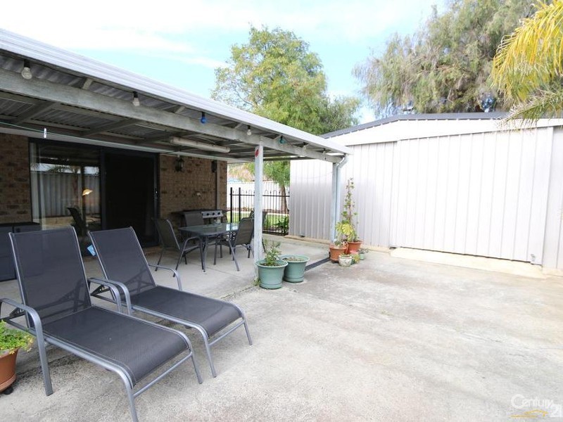 11 Kearney Way, Usher WA 6230