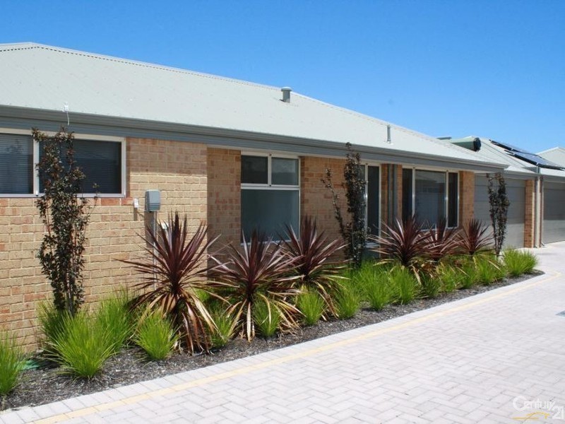 2C Lunar Avenue, Australind WA 6233
