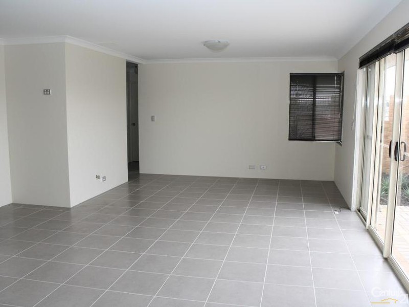 2C Lunar Avenue, Australind WA 6233