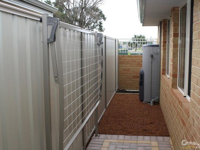 2C Lunar Avenue, Australind WA 6233