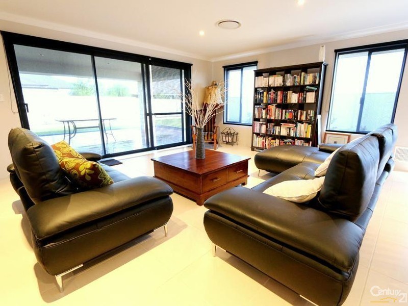 10 Libra Way, Australind WA 6233