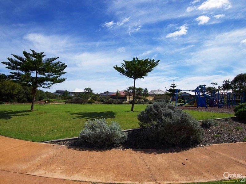 13 Rodondo Street, Dalyellup WA 6230