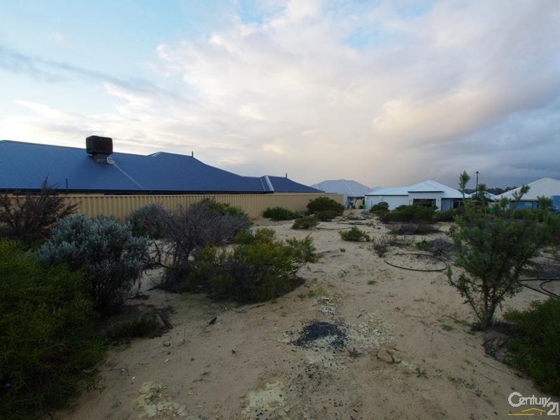 24 Rodondo Street, Dalyellup WA 6230