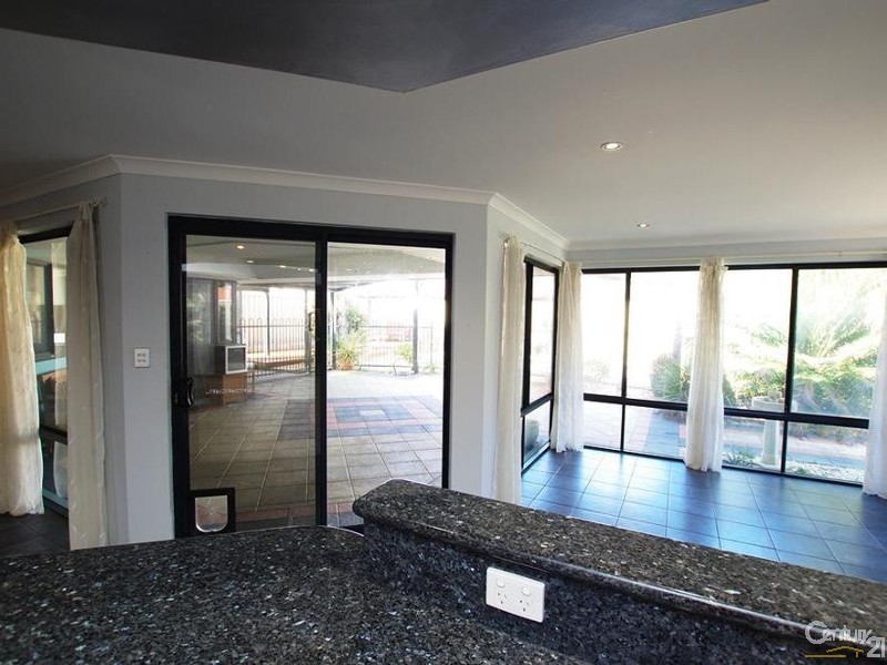 31 Daablone Vista, Dalyellup WA 6230