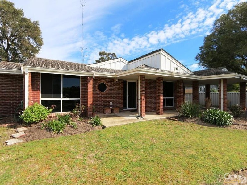 11 Christopher Way, Boyanup WA 6237