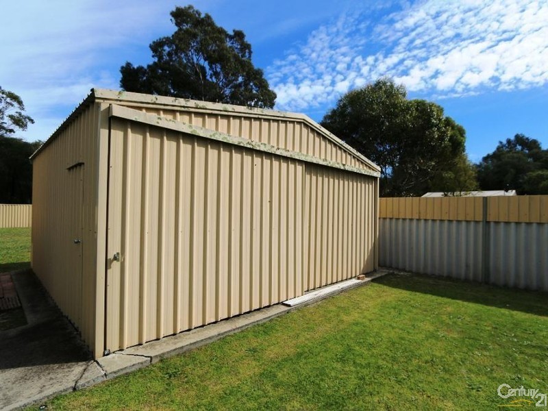 11 Christopher Way, Boyanup WA 6237