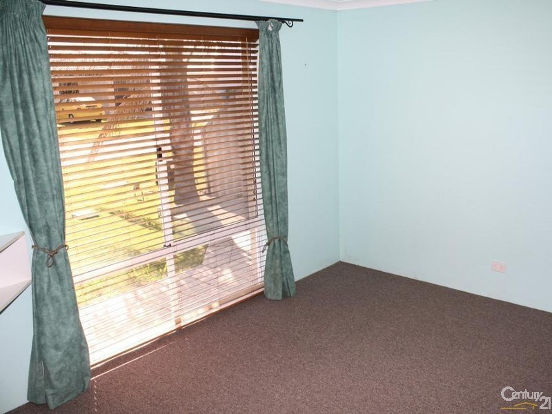 24 Deakin Elbow, Eaton WA 6232