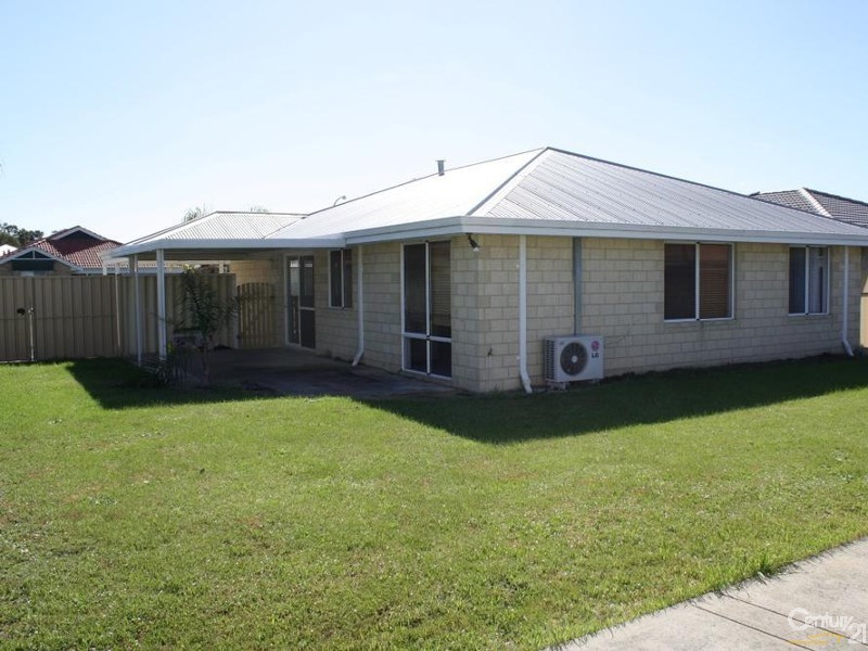 24 Deakin Elbow, Eaton WA 6232