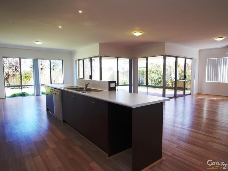 34 Nicolay Approach, Dalyellup WA 6230