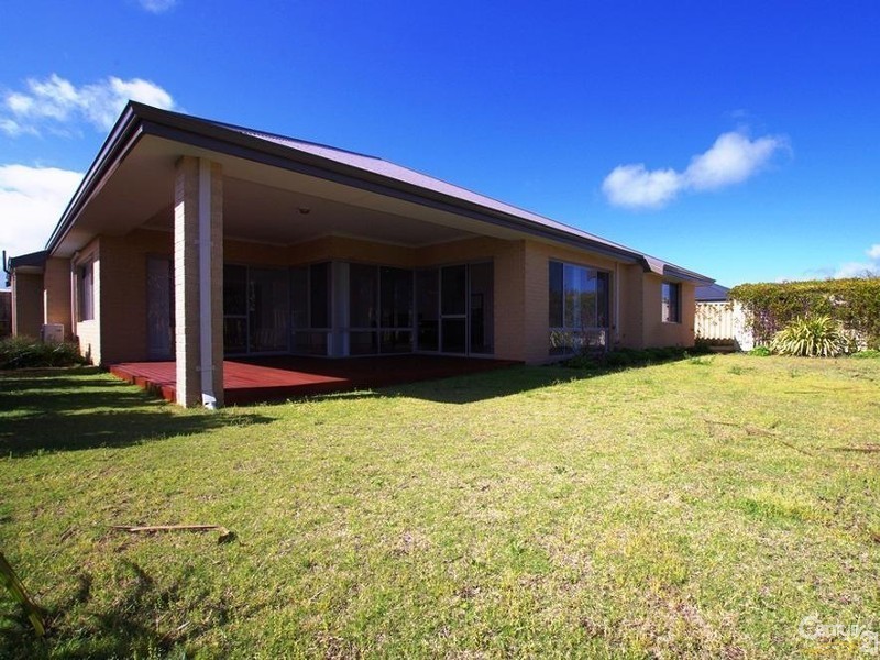 34 Nicolay Approach, Dalyellup WA 6230