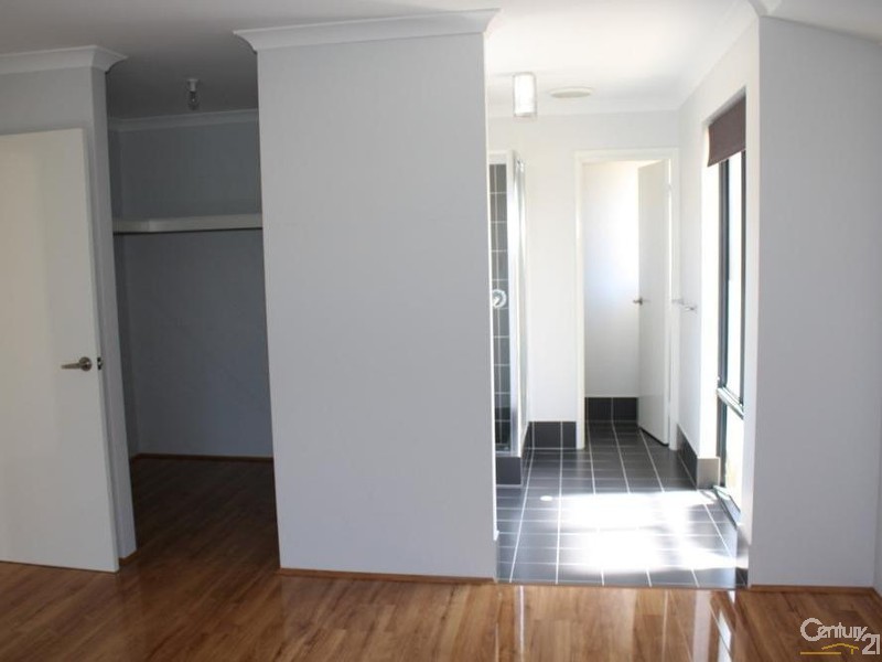 340 Parade Road, Dalyellup WA 6230