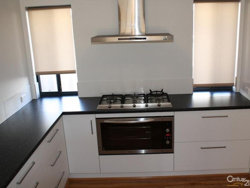 340 Parade Road, Dalyellup WA 6230