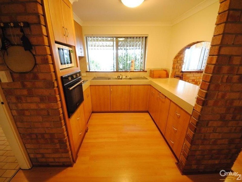 20 Parkfield Way, Australind WA 6233